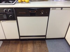 ▽食器乾燥機を食洗機に替える　オーダーキッチン